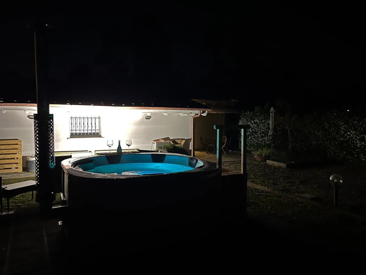 La Camelia Villa Massa e Cozzile