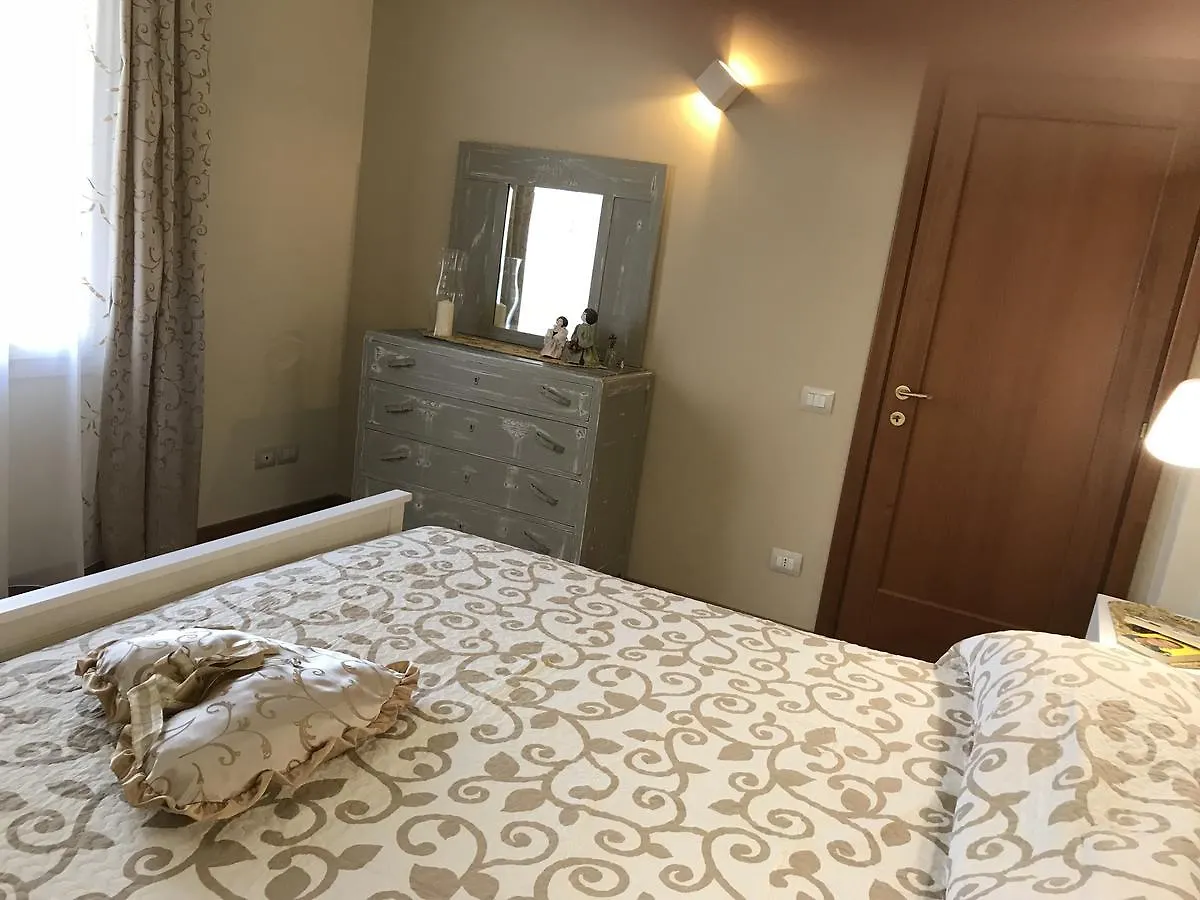 Holiday home La Camelia Villa Massa e Cozzile Italy