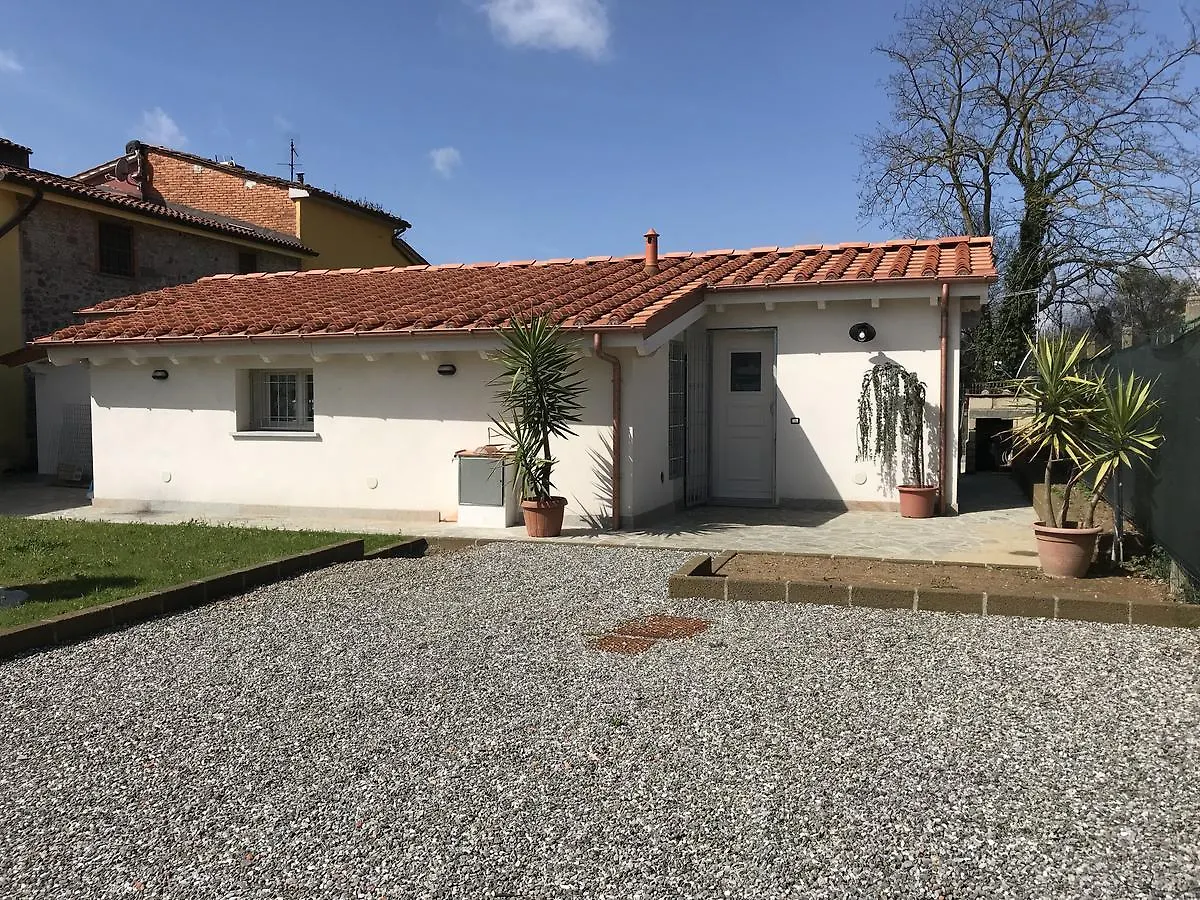 La Camelia Villa Massa e Cozzile 0*,  Italy